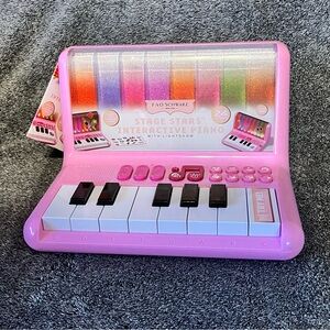 FAO Schwarz Pink Stage Stars Interactive Piano with Lightshow